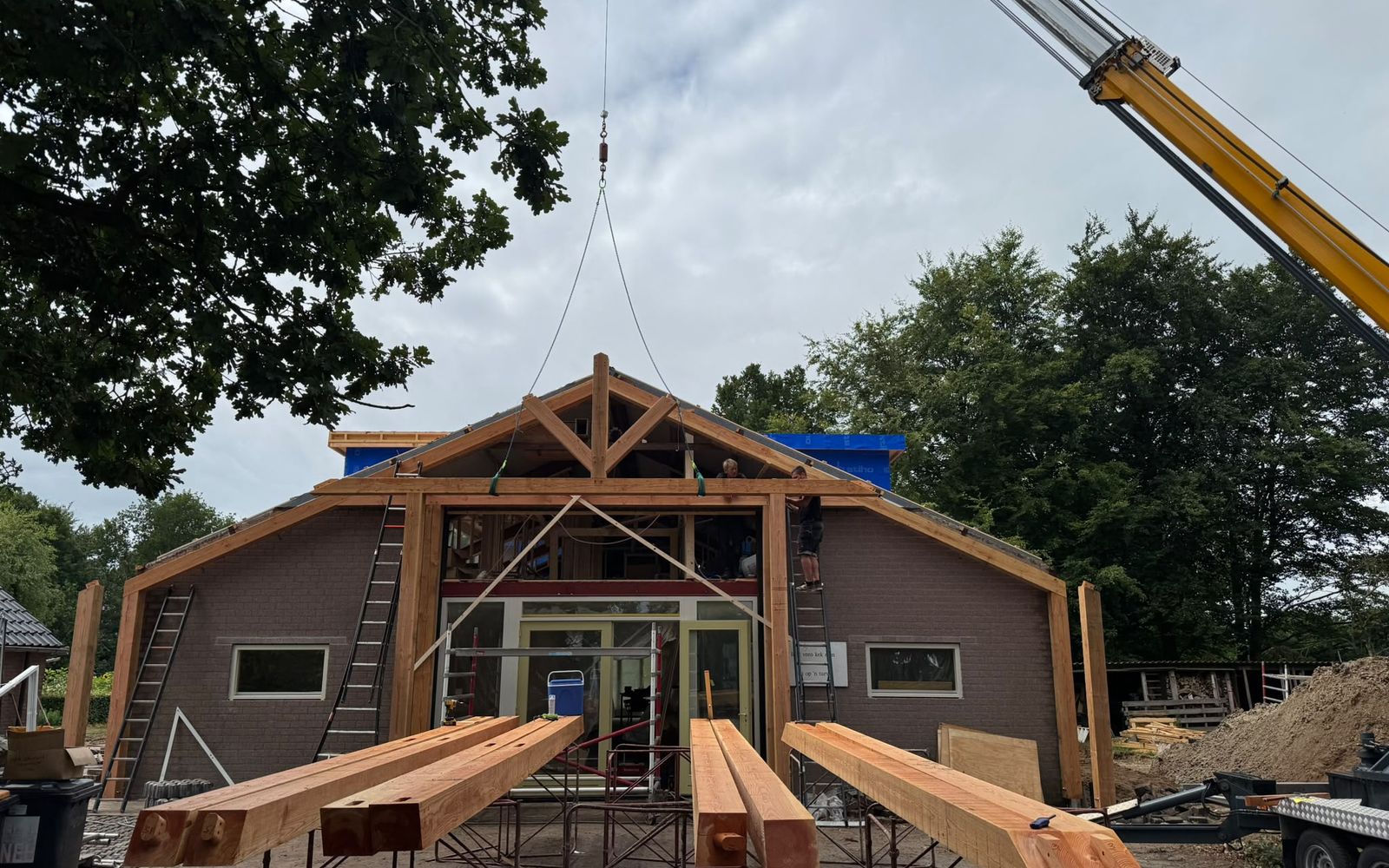 Van dakwerk tot glas en bouwmaterialen